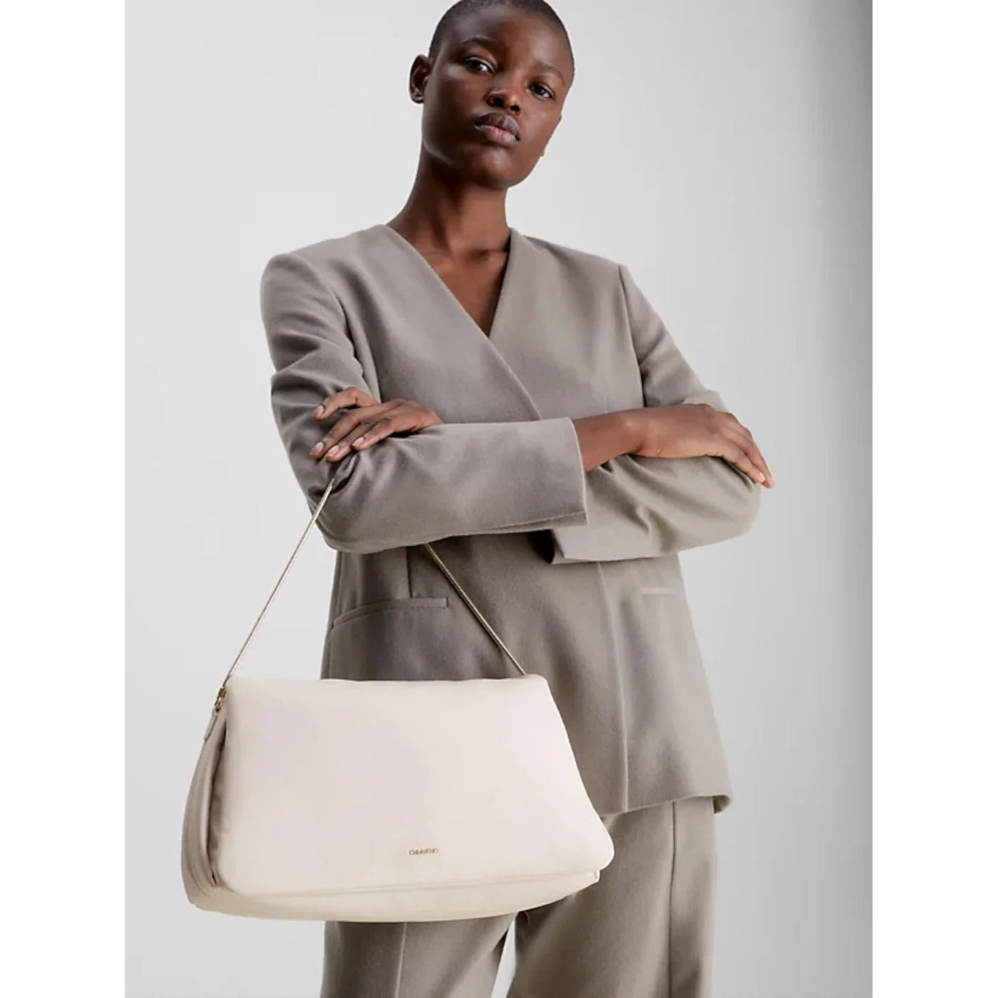 Calvin Klein damen Schultertasche Rosa K60K611020VBR - Image 2