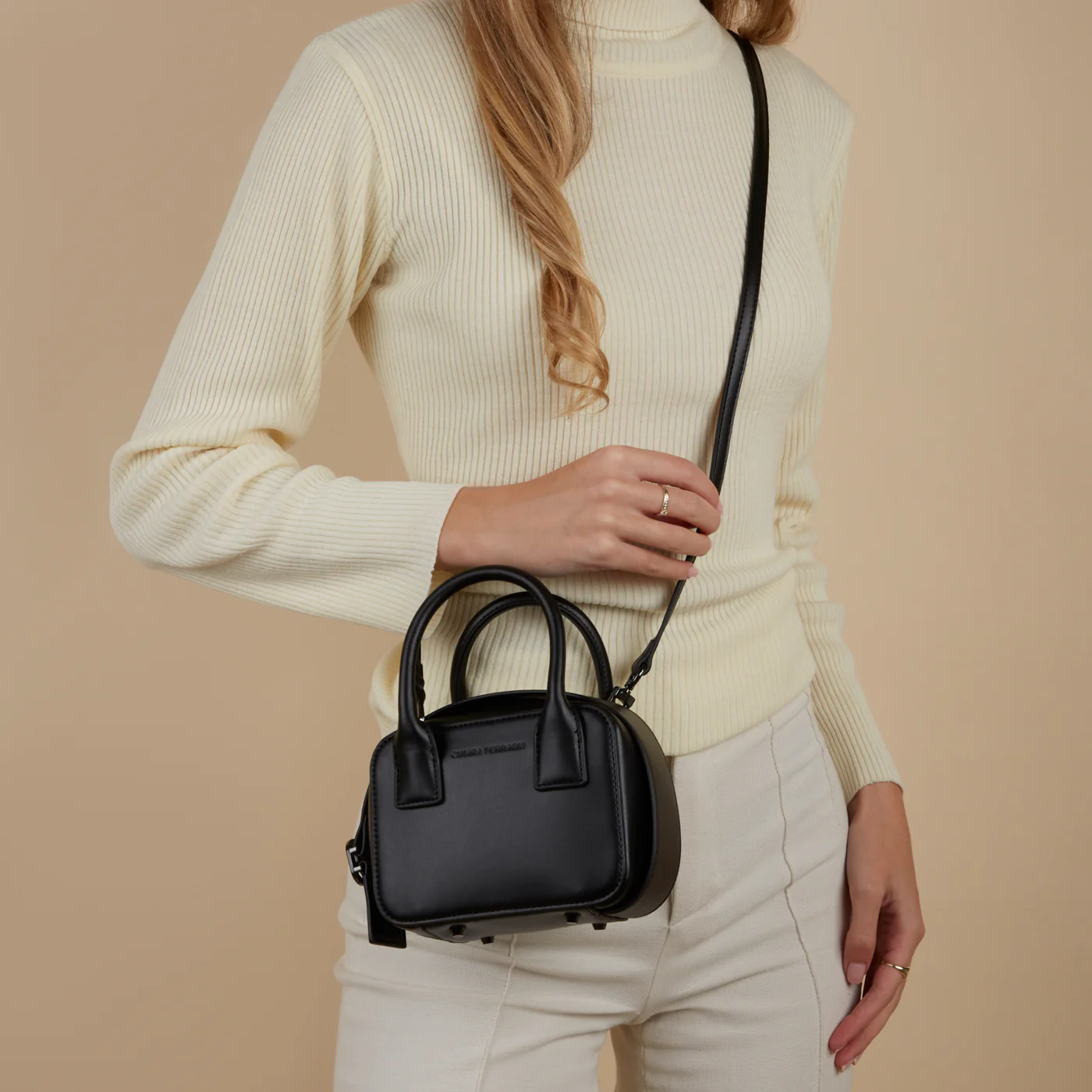 Chiara Ferragni Eyelike damen Umhängetasche Schwarz 75SB4BBD-ZS517-899 - Image 2