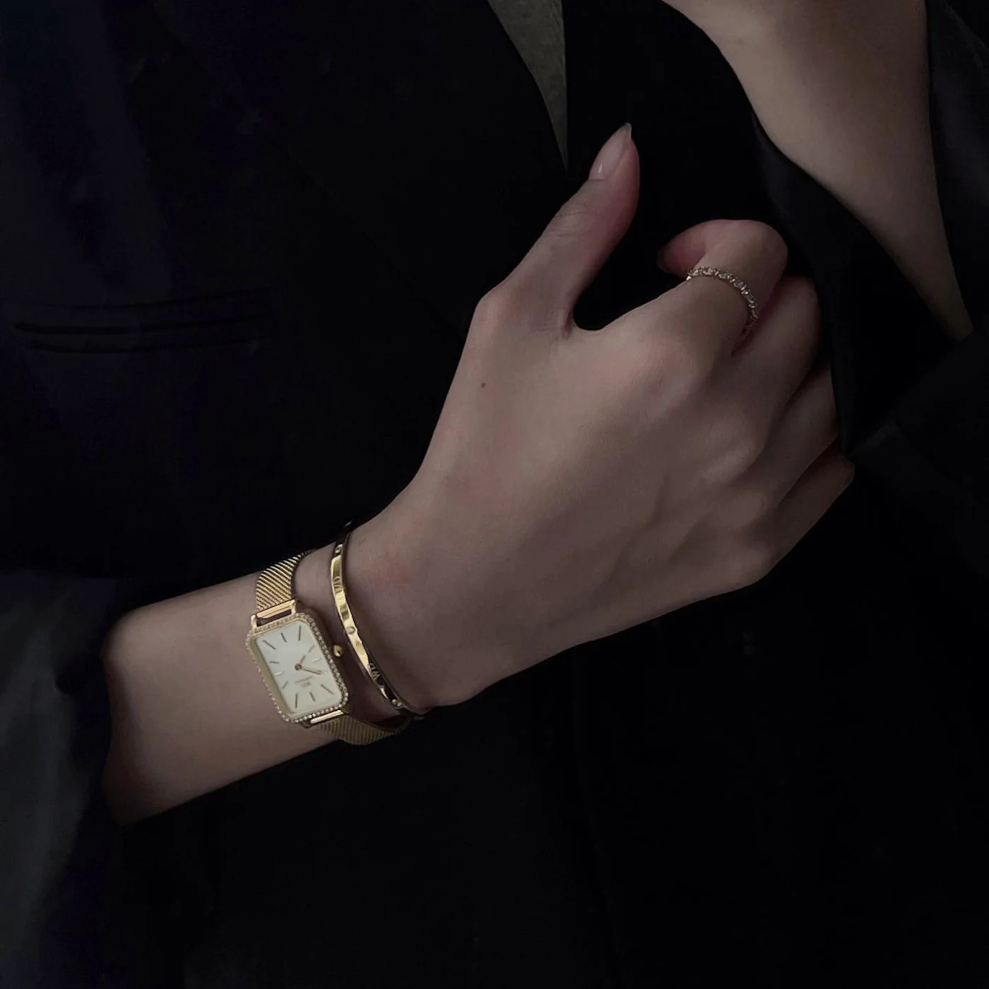 Daniel Wellington Petite Quadro damen Uhr Gold DW00100668 - Image 3