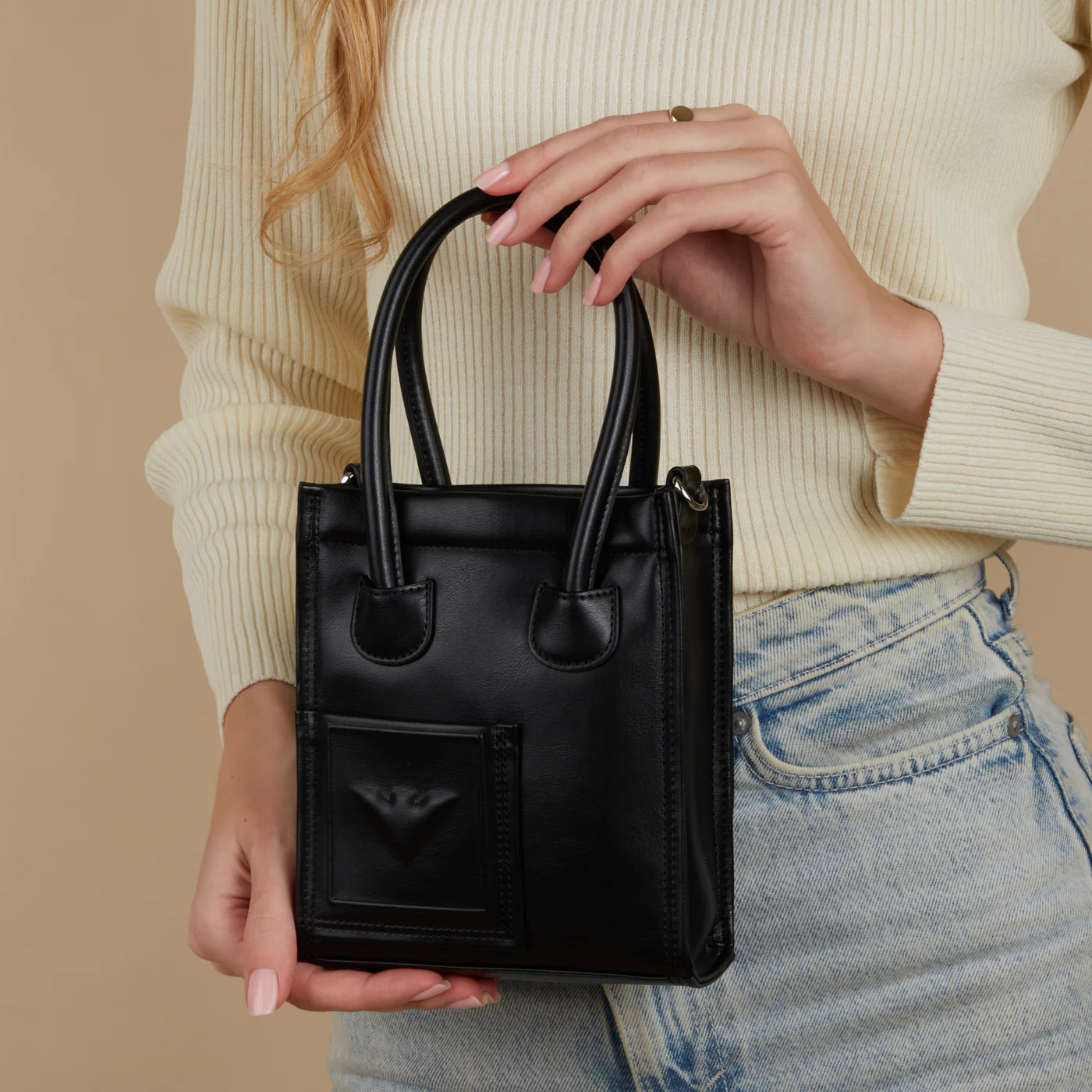 Emporio Armani damen Schultertasche Schwarz Y3D272-YWE8E-81386 - Image 3
