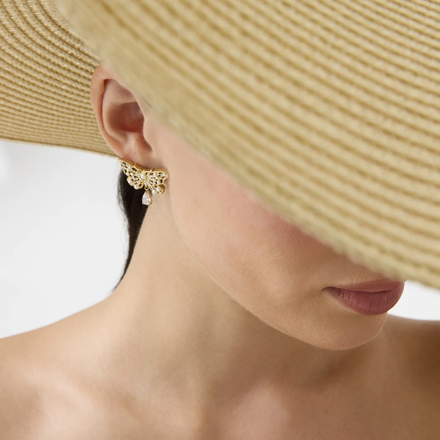 Guess Borboleta Gold-coloured Earrings JUBE06117JWYGT-U - Image 2