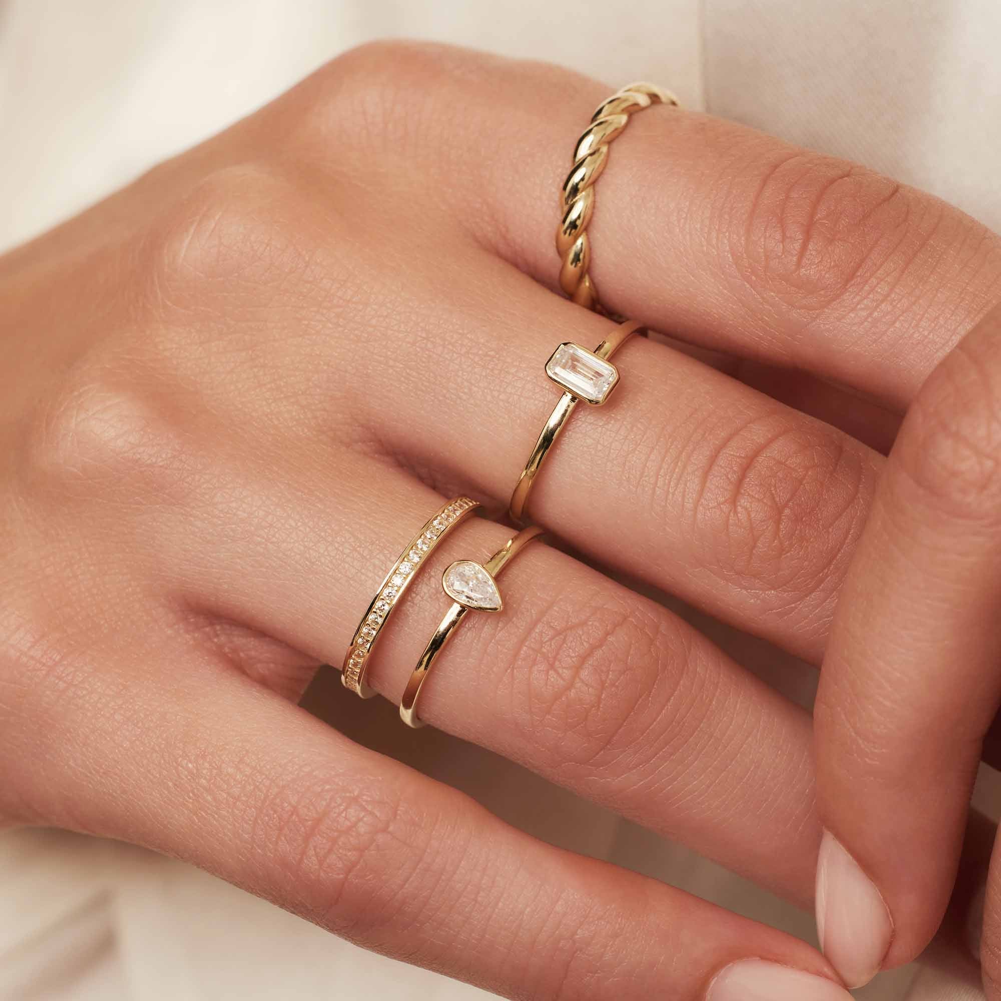 Isabel Bernard Baguette Genevieve 14 Karat | Gold Ring IB330082-48 - Image 3