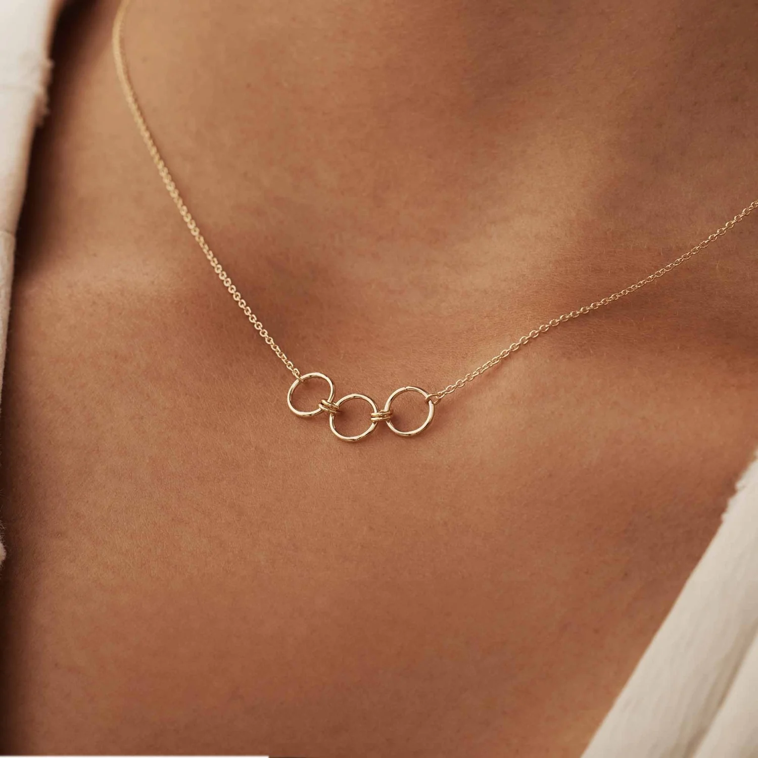 Isabel Bernard Cadeau d'Isabel 14 Karat Gold Halskette und Ohrringe Geschenkset mit Ringen IB90180 - Image 2