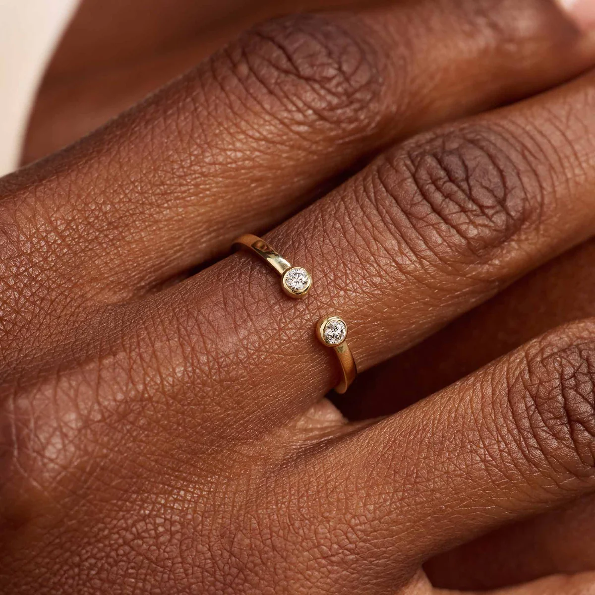 Isabel Bernard De la Paix Flavie 14 Karat | Gold Ring | Diamant 0.08 Karat | IBD330032-58 - Image 2