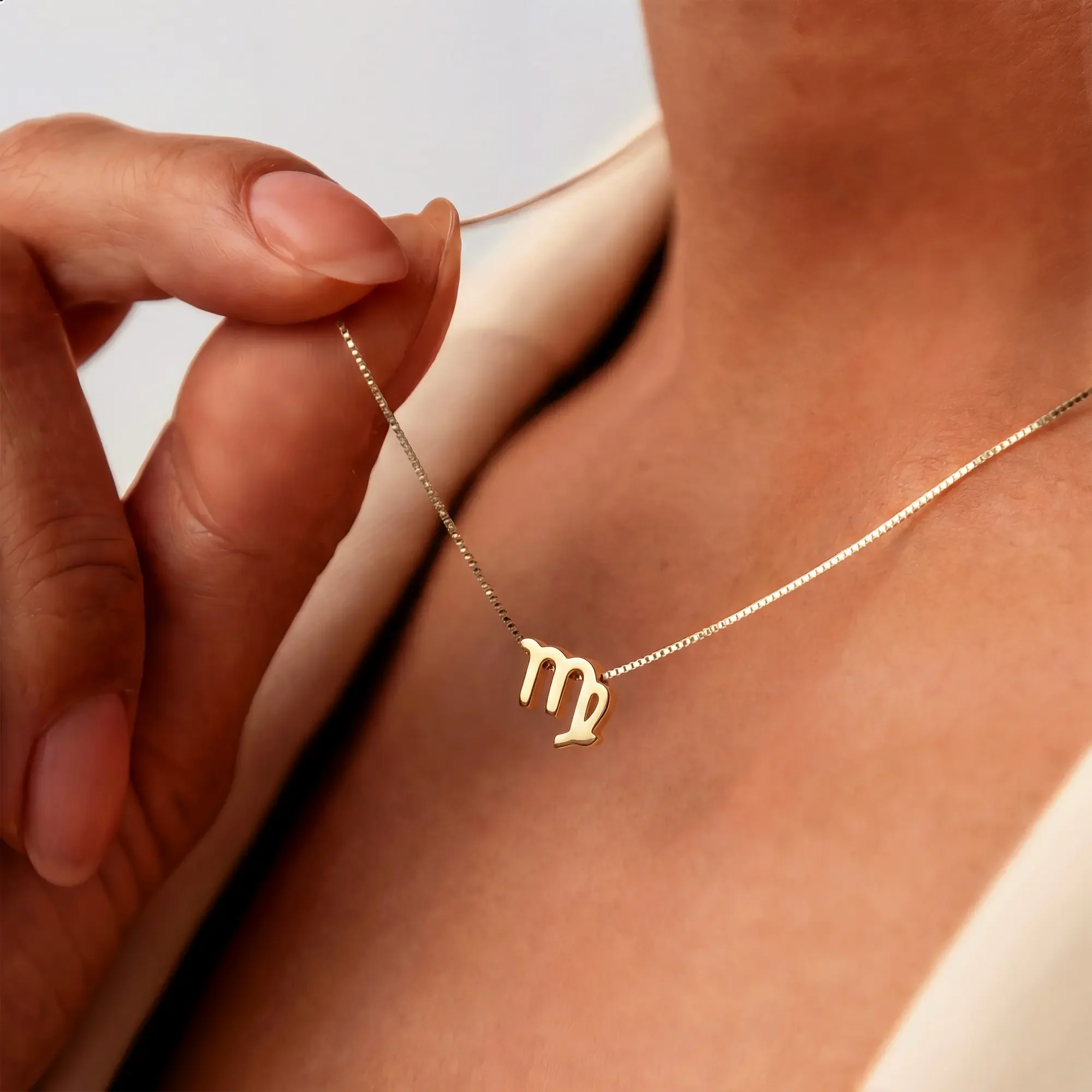 Isabel Bernard Étoiles d’Or Virgo 14 Carat Gold Venetian Necklace With Horoscope IB340183 - Image 2