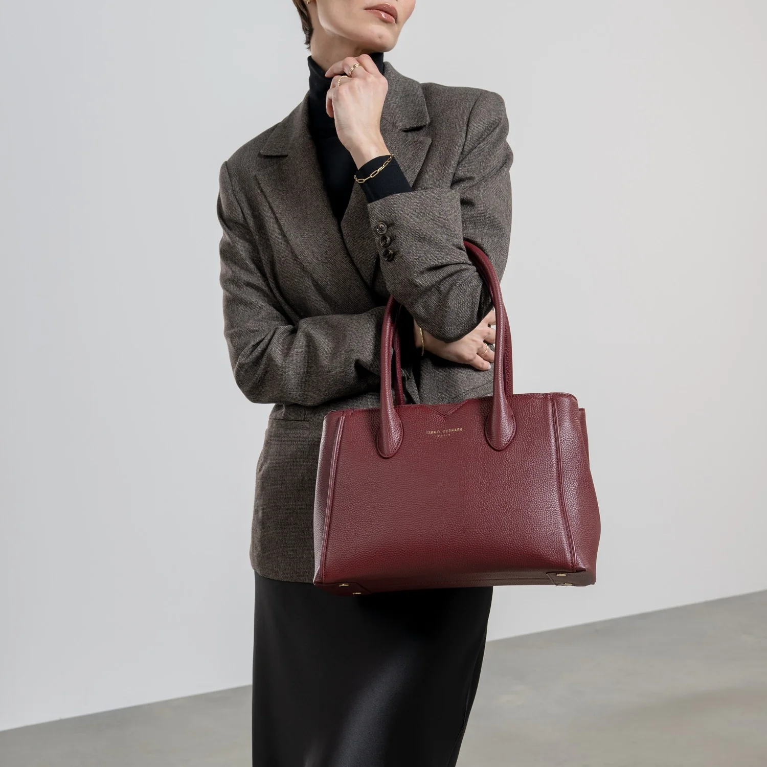 Isabel Bernard Honoré Cloe Midi Bordeaux Kalbsleder Handtasche IB25082-052 - Image 2