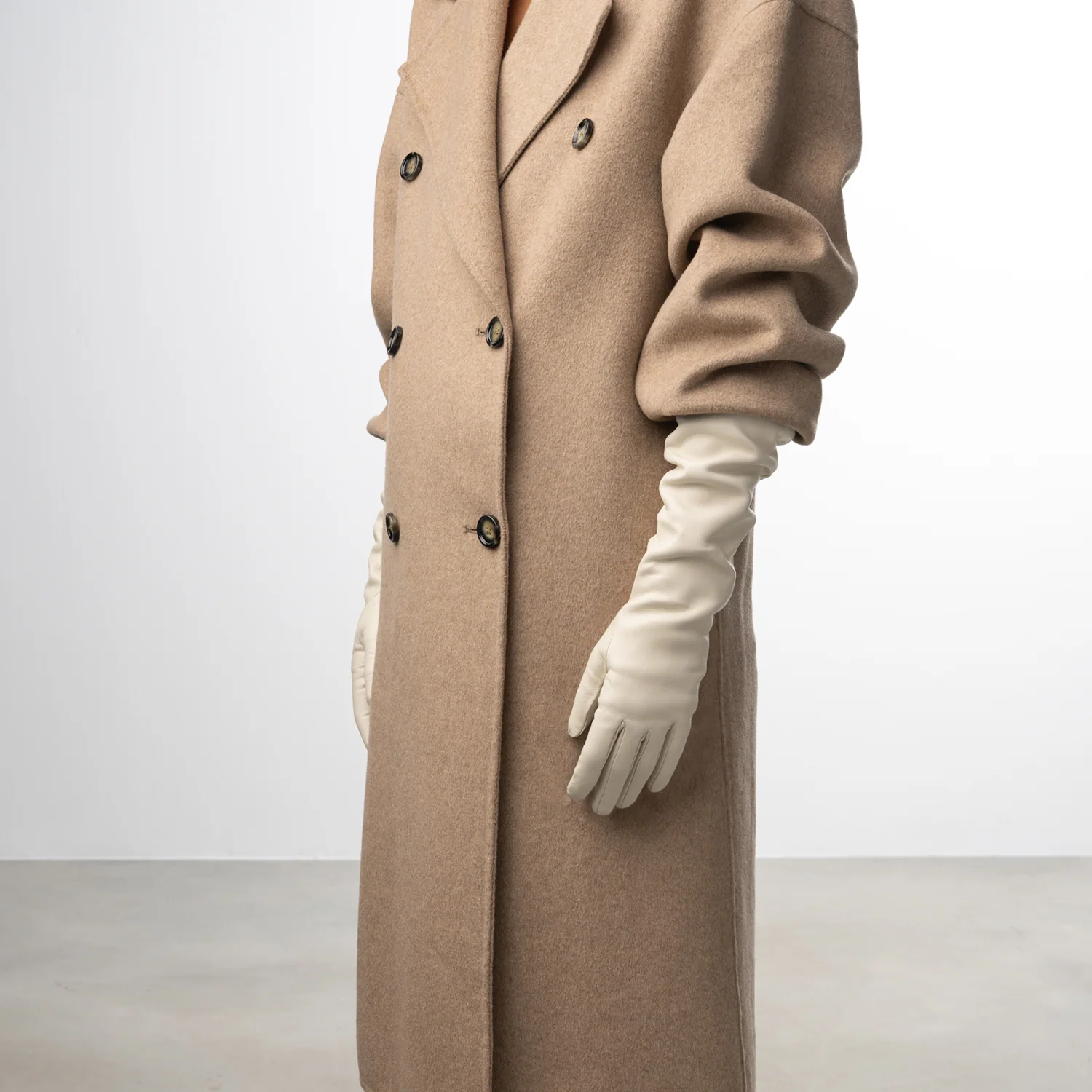 Isabel Bernard Honoré Estelle cremefarbene Lederhandschuhe aus Ziegenleder IB67005-372-7 - Image 3