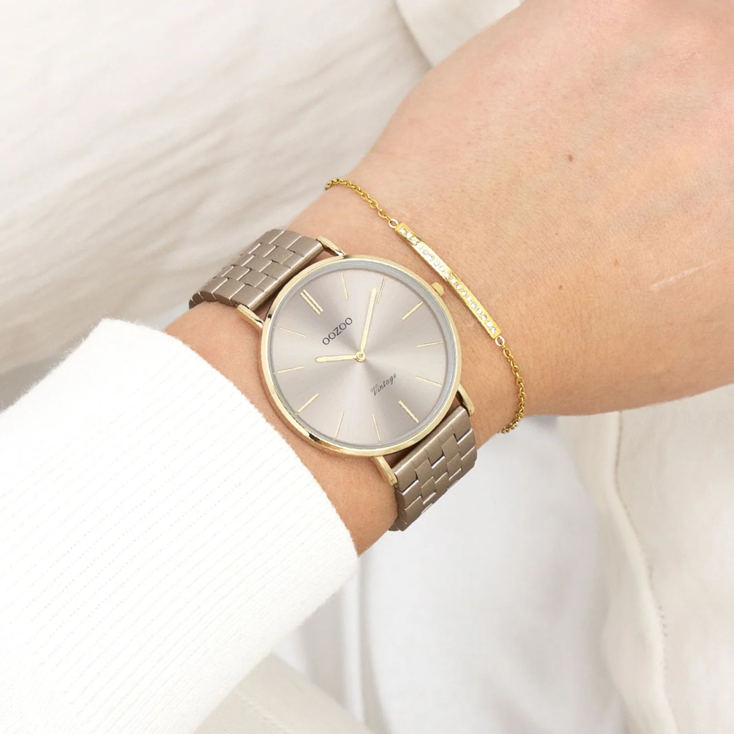 OOZOO Vintage Damenuhr In Gold Und Taupe C20404 - Image 2
