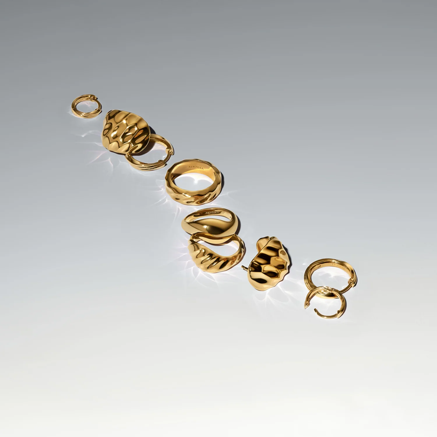 Pandora Essence Gold Plated Rippled Stacking Rings 163832C00-58 - Image 4