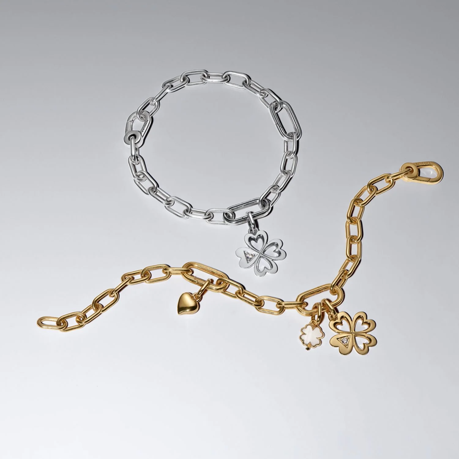 Pandora ME Herz Vierblättriger Klee Medaillon Charm 793034C01 - Image 2