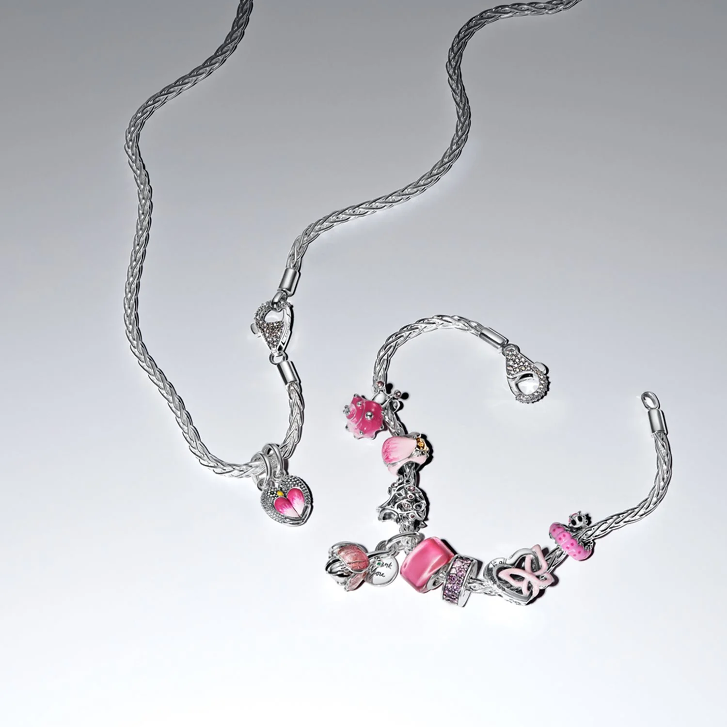 Pandora Moments Verflochtenes Herz & Schmetterling Charm 794475C01 - Image 2