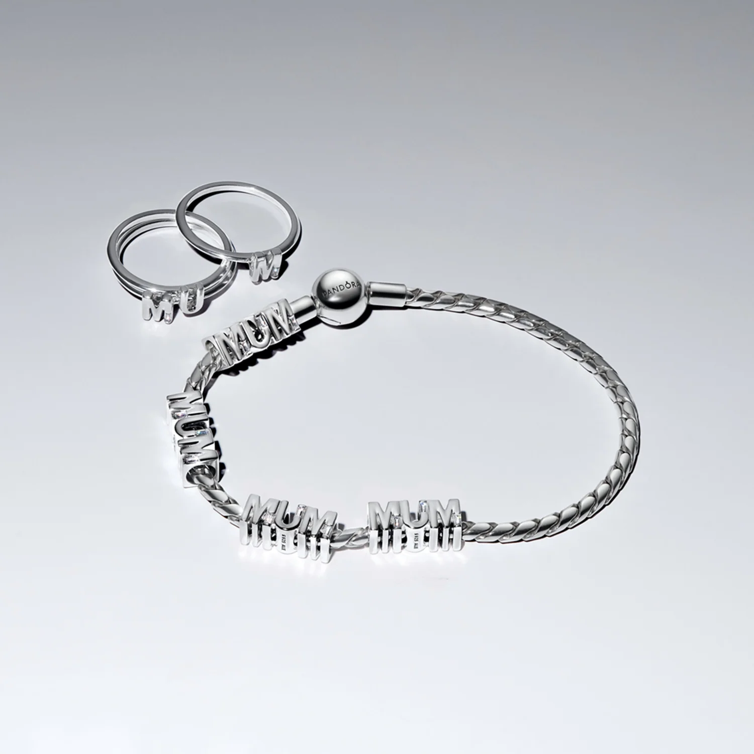 Pandora Moments MUM Buchstaben Teilbarer Ring 194458C01-52 - Image 2