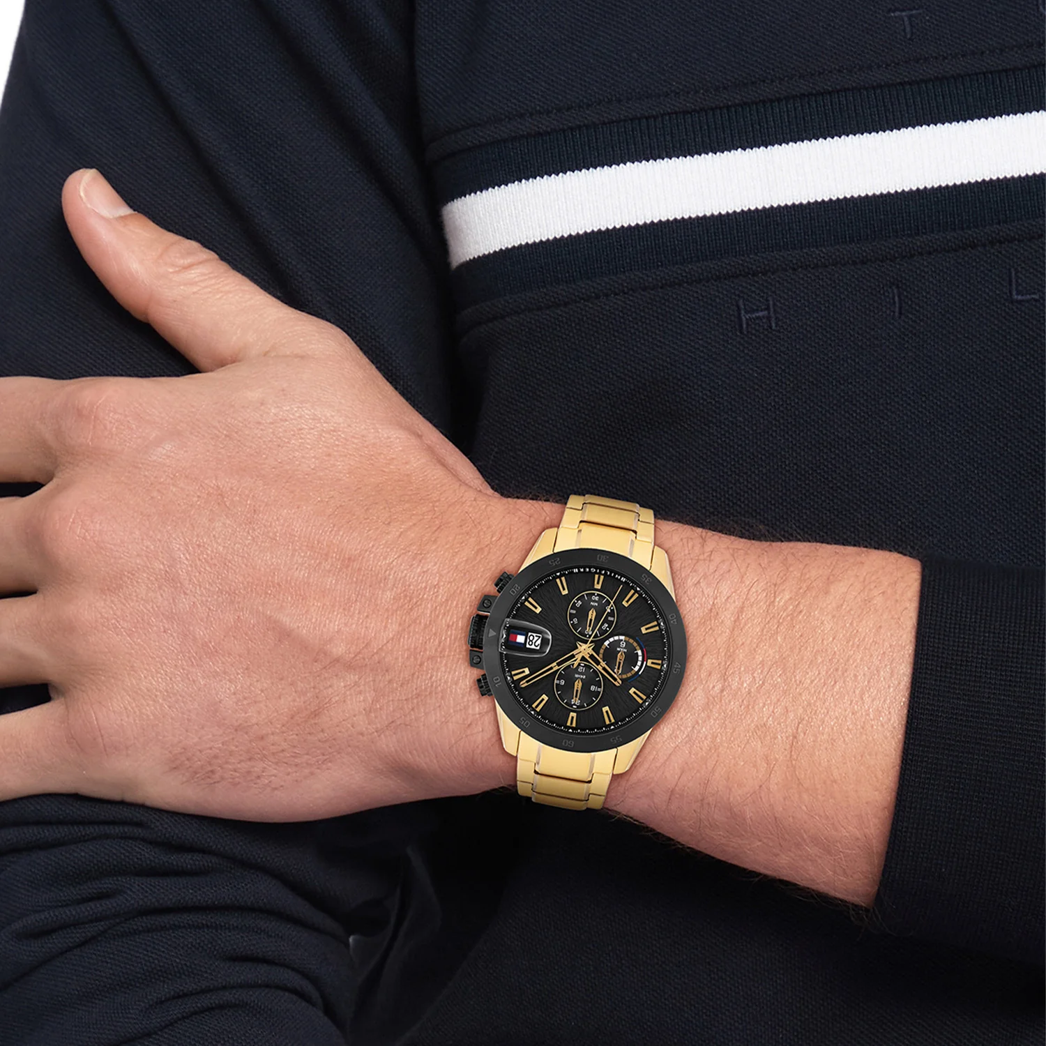 Tommy Hilfiger Jameson Herrenuhr In Gold Und Schwarz TH1792199 - Image 2